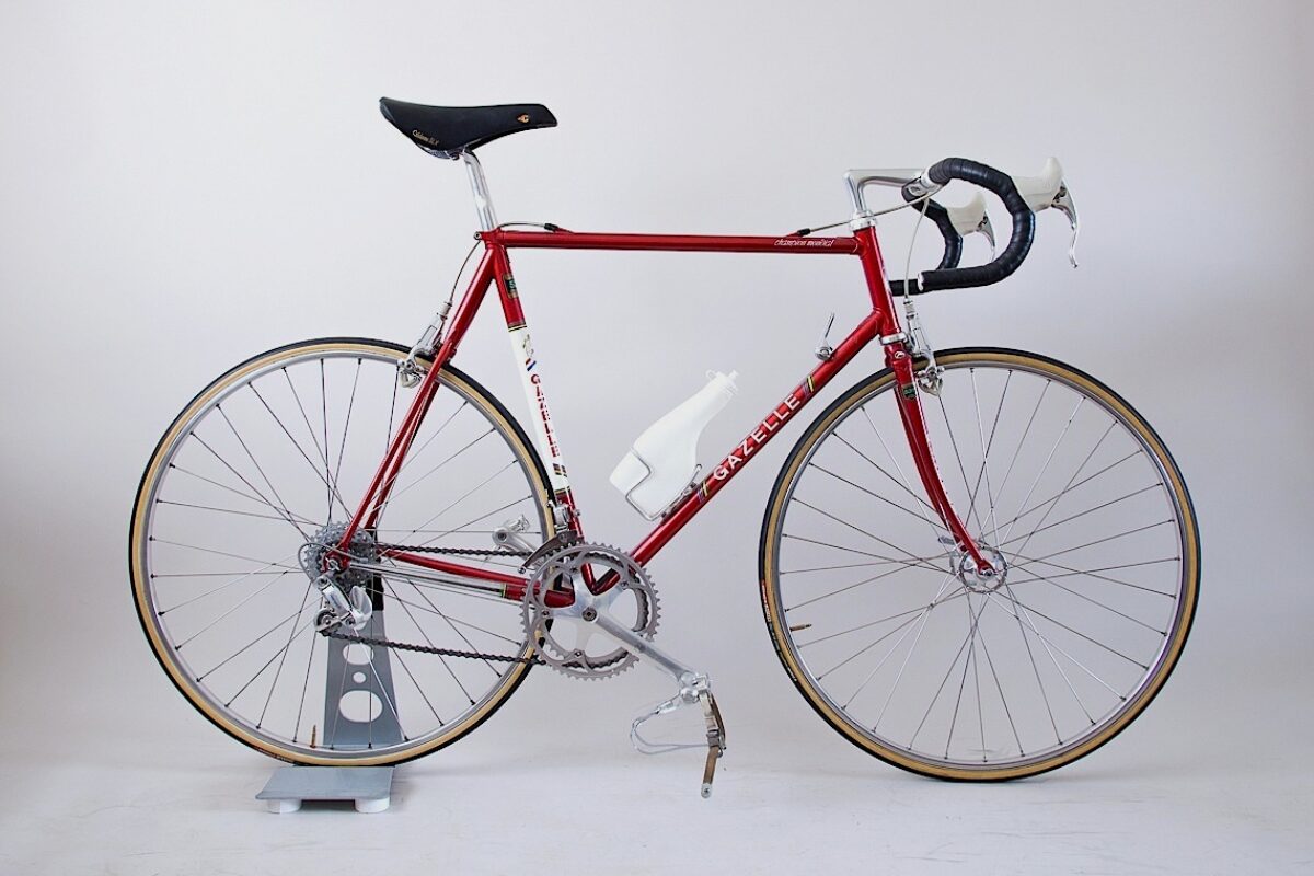 gazelle vintage road bike