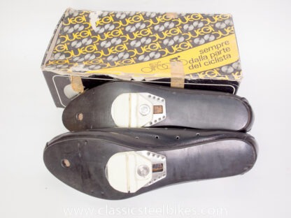 Duegi Vintage Cycling Shoes